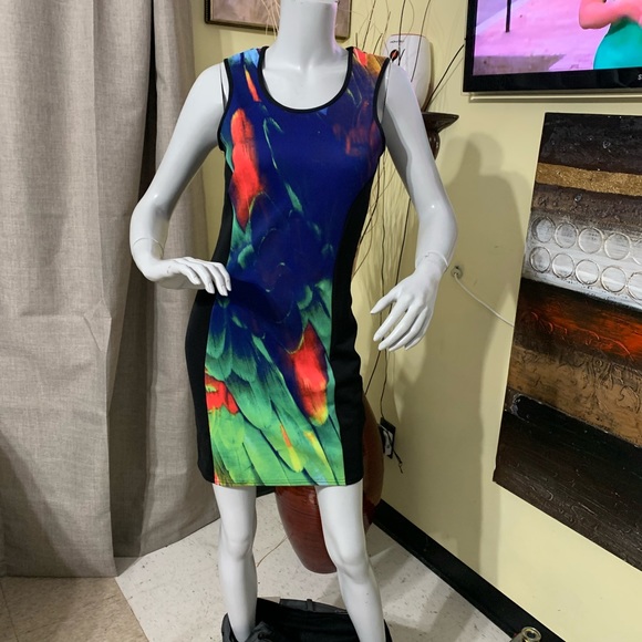 REMAIN Size M - Picture 2 of 14